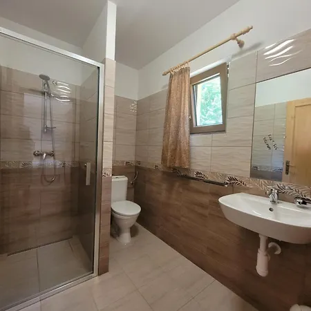 Aldeamento Turístico U Tesaru Bítov