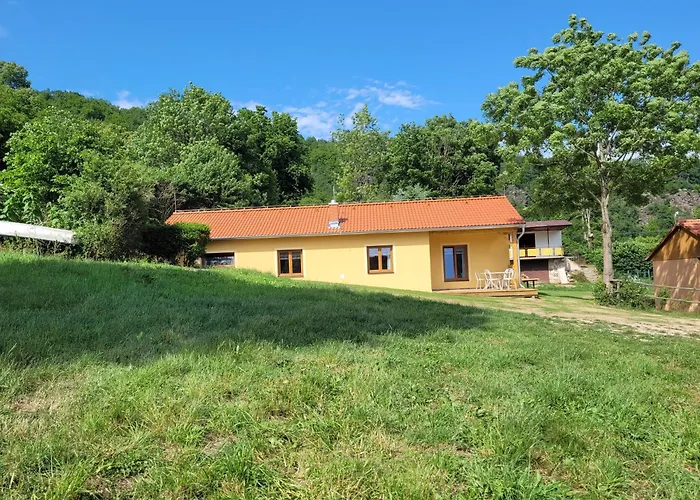 Prázdninový areál U Tesaru *